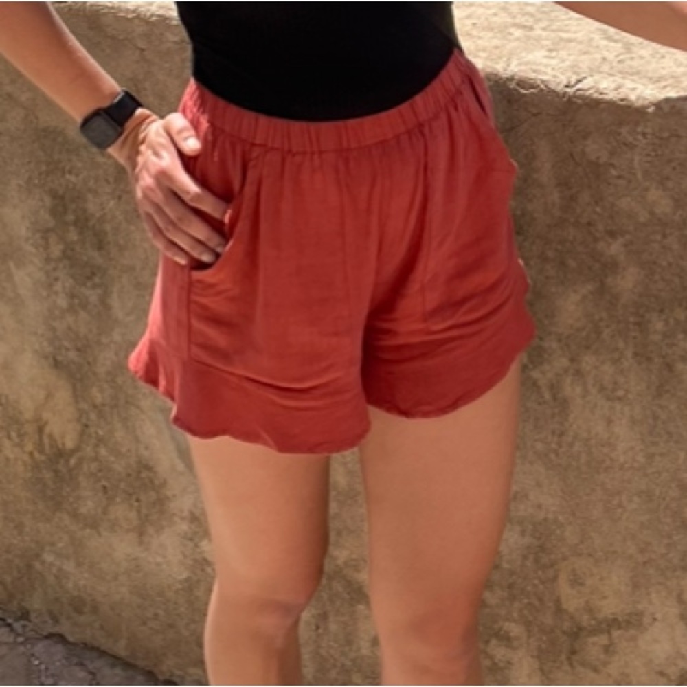 HUUSA Women's Orange Rust Ruffle Shorts with Pockets, Small - Picture 8 of 10